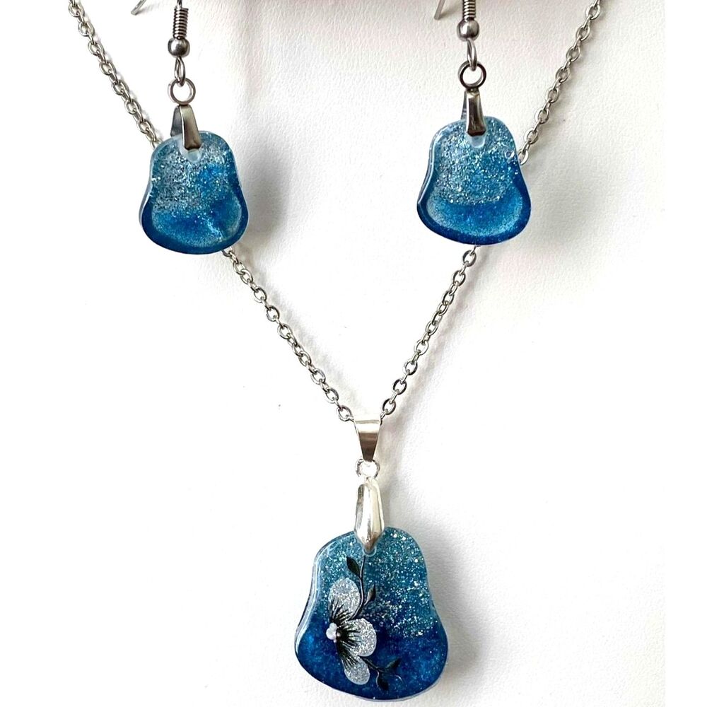 Handmade Resin Irregular Shaped Blue Gradient Floral Jewelry Set